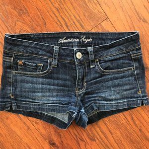 American Eagle Stretch Shorts size 4